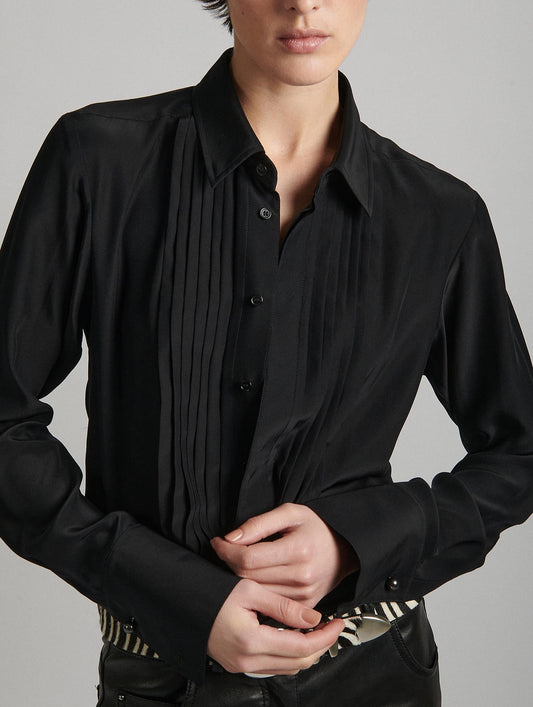 Chemise à plastron en crêpe de soie noire