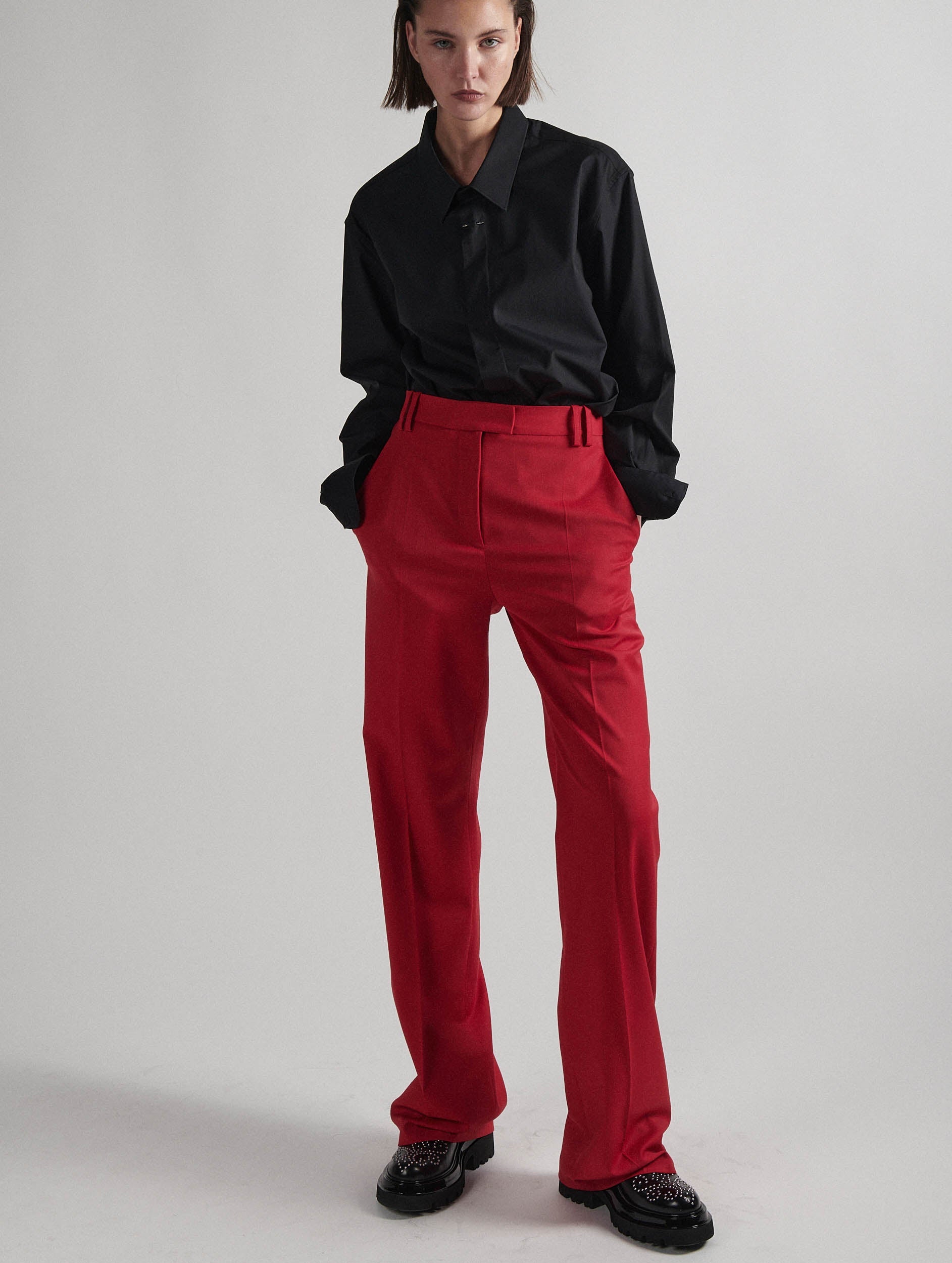 Pantalon rouge femme taille haute sale