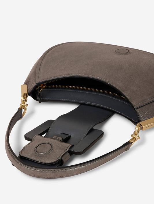 Sac "Kiss Me" en cuir verni gris