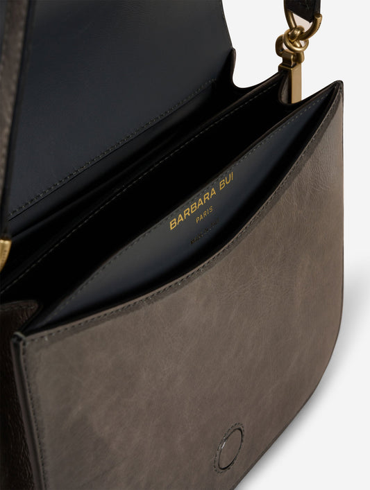 Sac "Touch Me" en cuir verni gris
