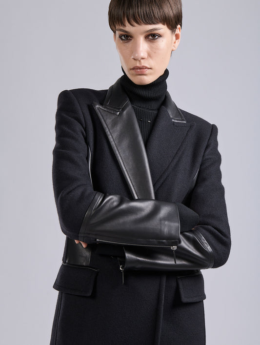 Manteau croisé en drap de laine et cachemire noir