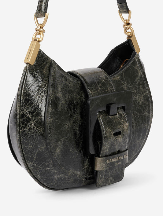 Sac "Kiss Me" en cuir verni gris