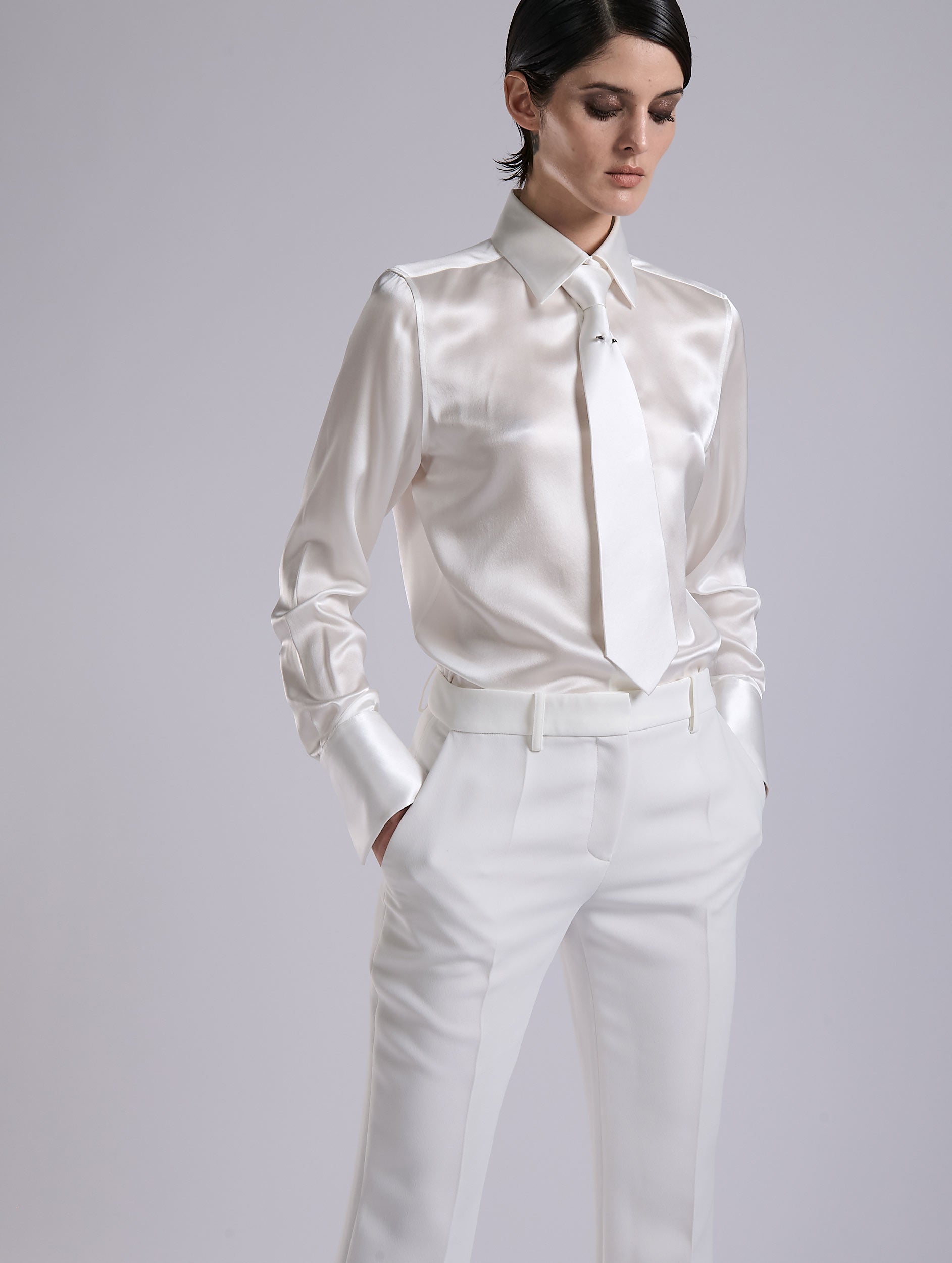 Prêt-à-Porter Femme Chemise lavallière en satin de soie blanche