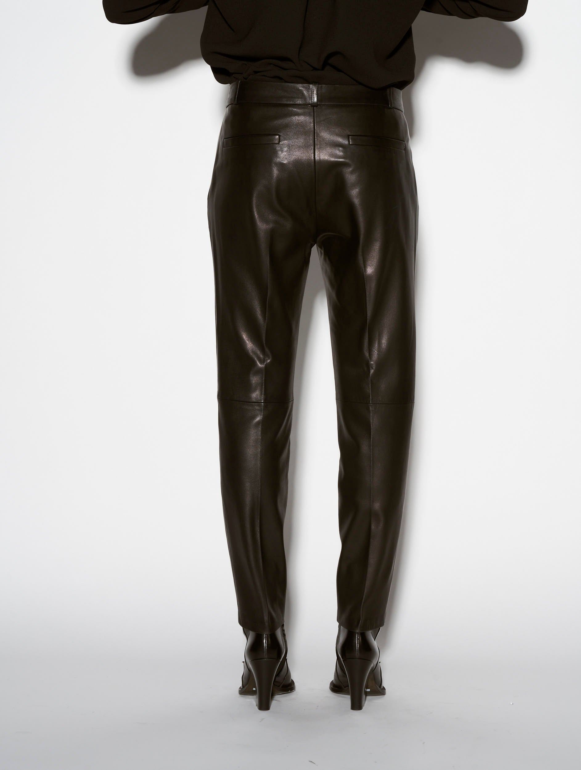 Women Ready-to-Wear | Leather | Barbara Bui Official Online Store