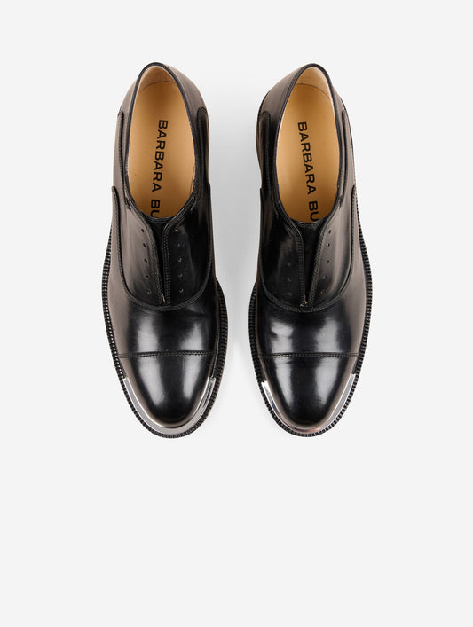 Derbies en cuir noir