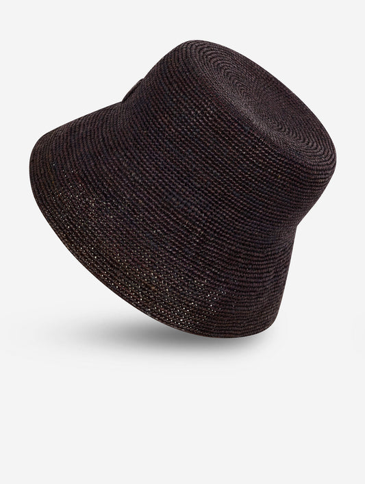 chapeau en raphia noir