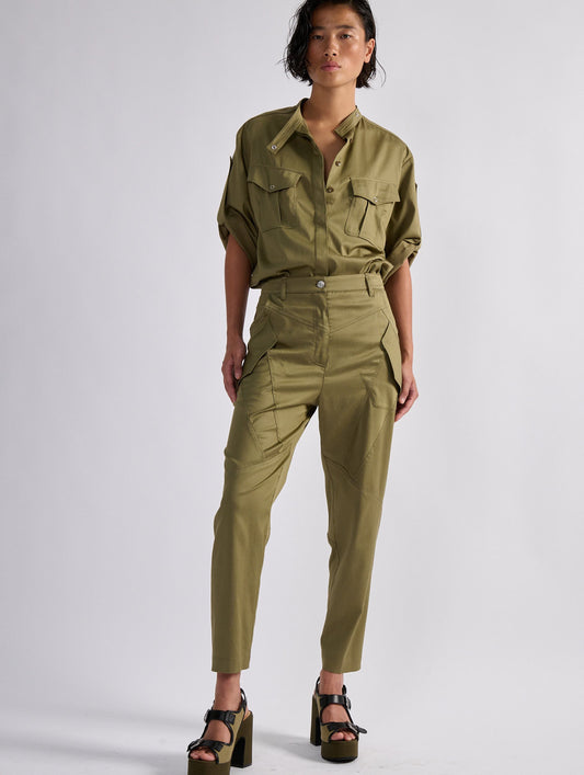 Chemise à poches plaquées en satin mercerisé kaki