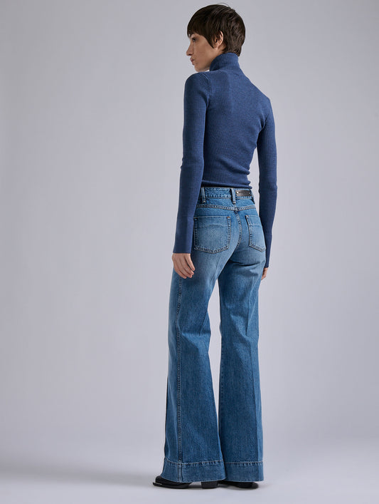 Jean flare en denim bleu