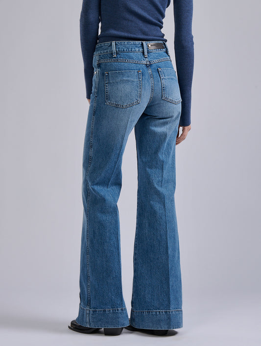 Jean flare en denim bleu