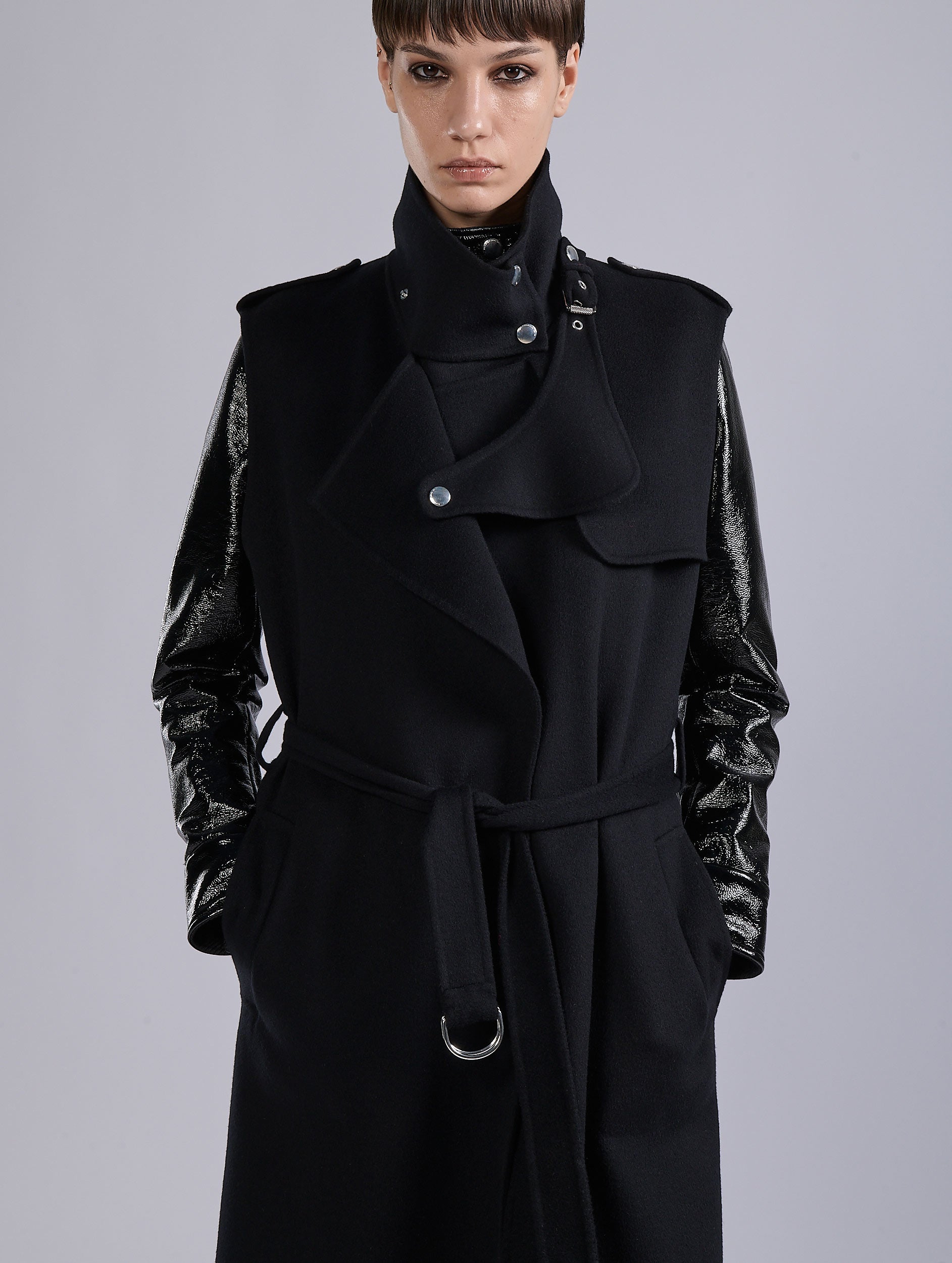 Women Ready-to-wear | Black double-face sleeveless coat