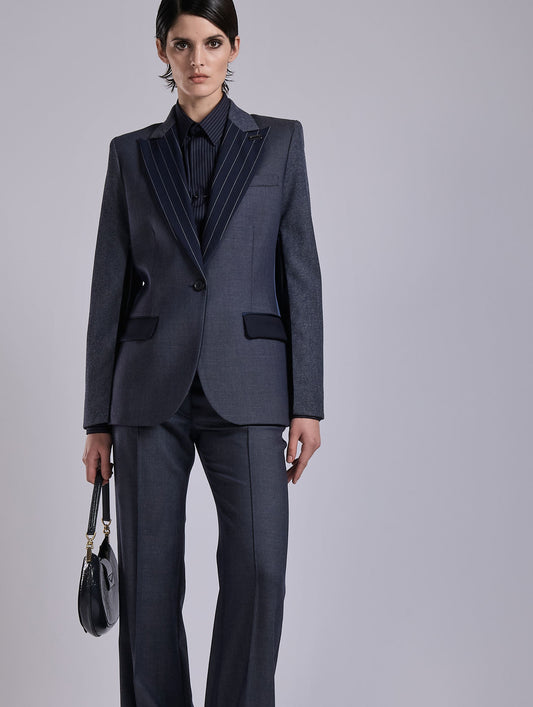 Mix materials fitted jacket