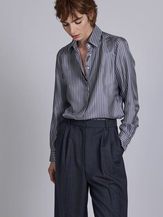 Chemise en twill de soie à rayure pékinée