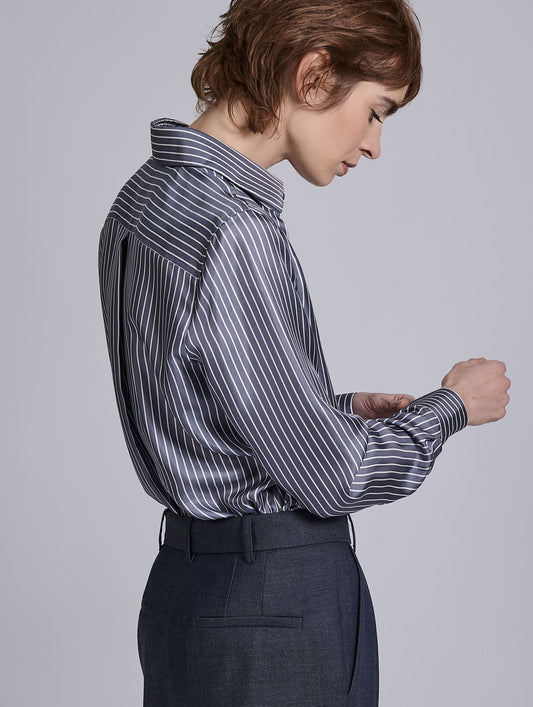 Chemise en twill de soie à rayure pékinée