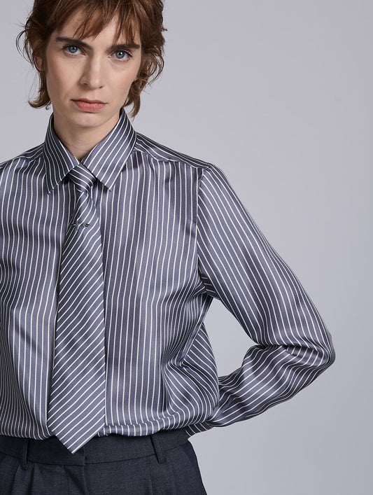 Chemise en twill de soie à rayure pékinée