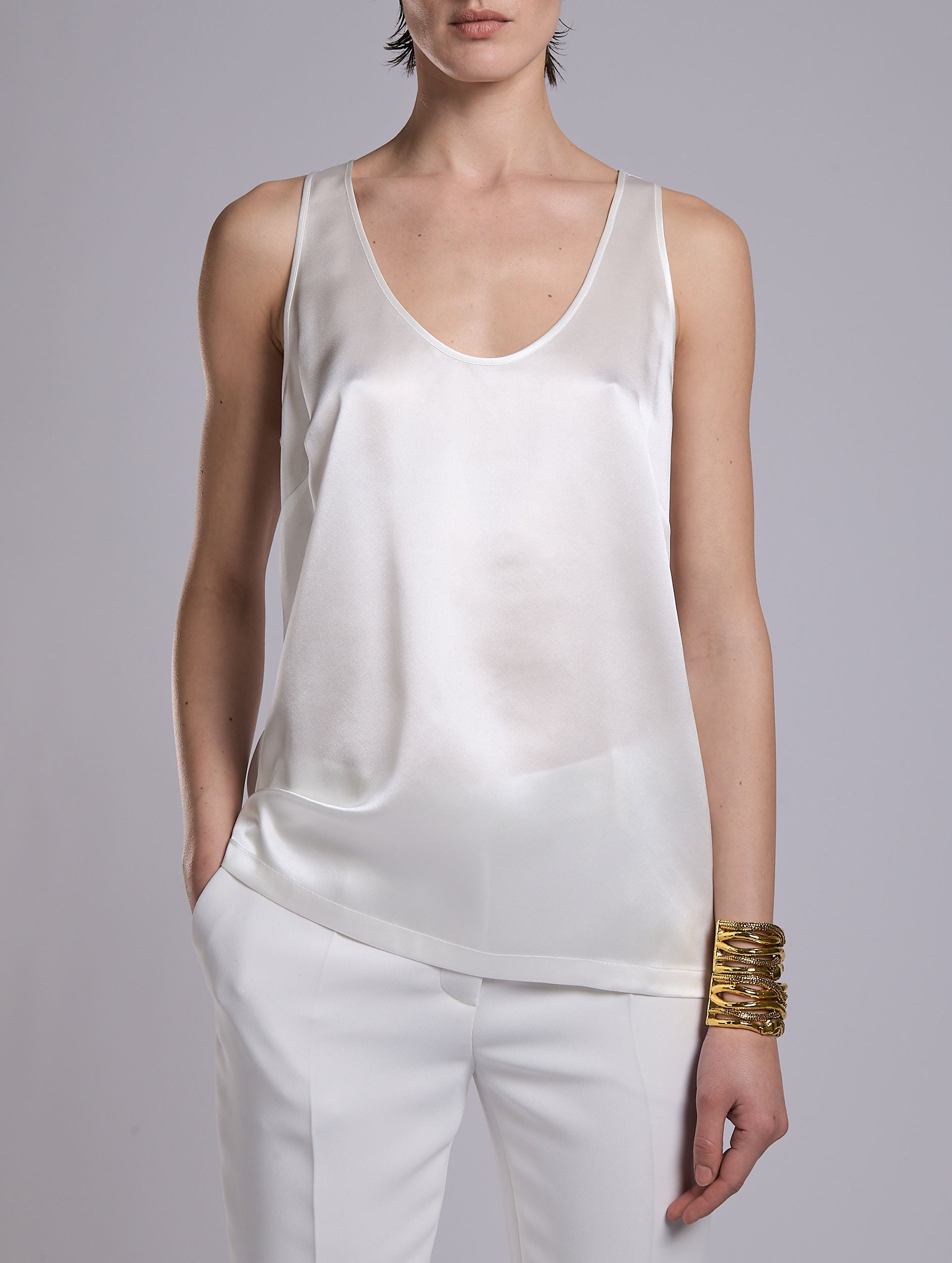 【kyon.01 】AMERI CLARA SATIN TANK TOP Women ready-to-wear | Ivory silk satin tank top | Barbara Bui