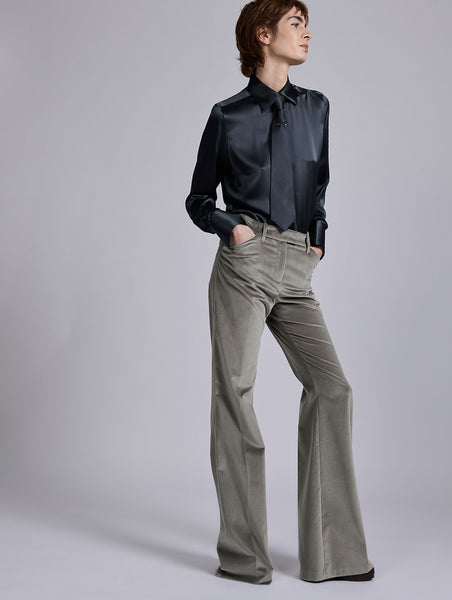 aere smooth velours pants グレー Women ready-to-wear | Grey velvet flare trousers | Barbara Bui