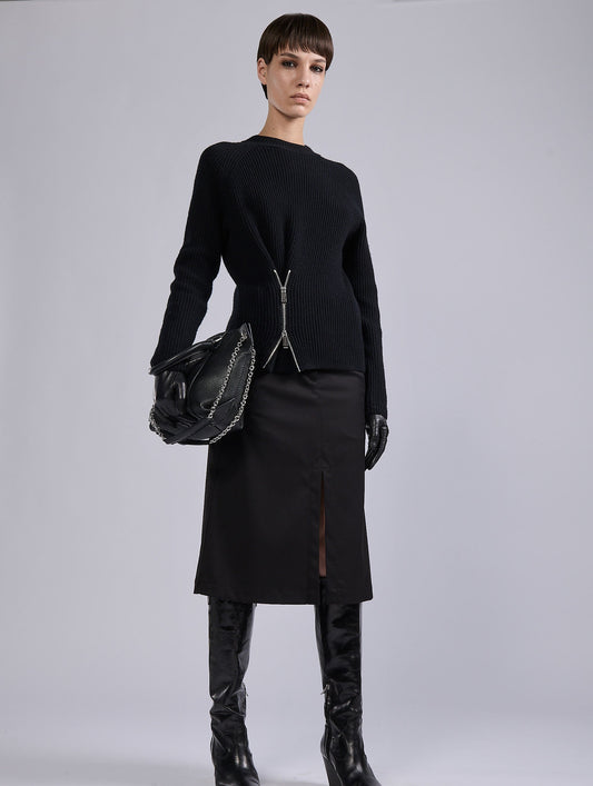 Zipped sweater in black ribbed wool