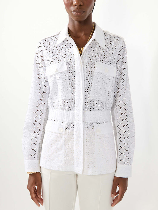 Saharienne en broderie anglaise blanche