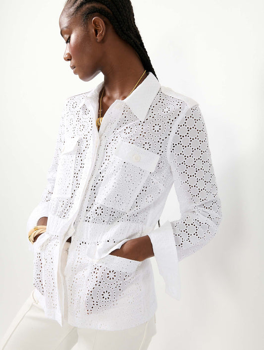Saharienne en broderie anglaise blanche
