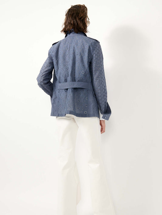 Saharienne en broderie anglaise bleu denim