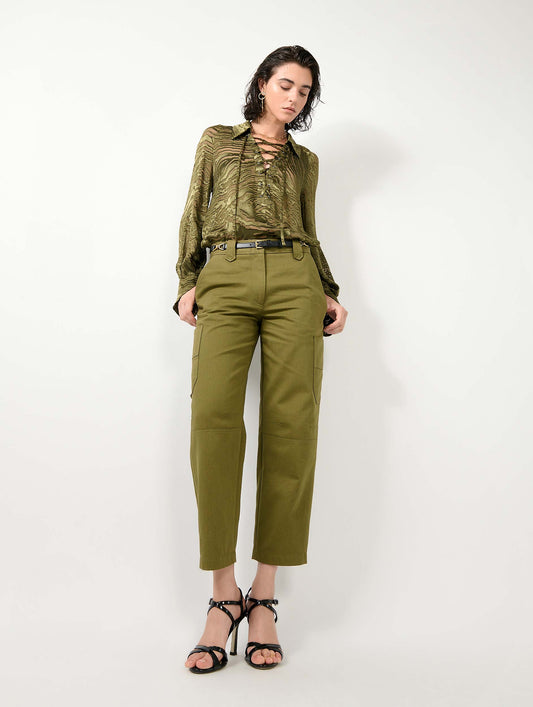 Pantalon cargo en gabardine de coton kaki