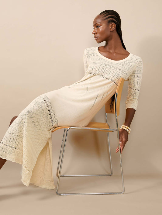 Robe longue fendue en maille sable
