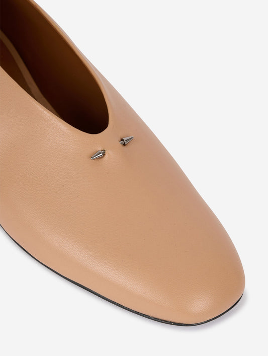 Camel leather ankle-strap ballet flats