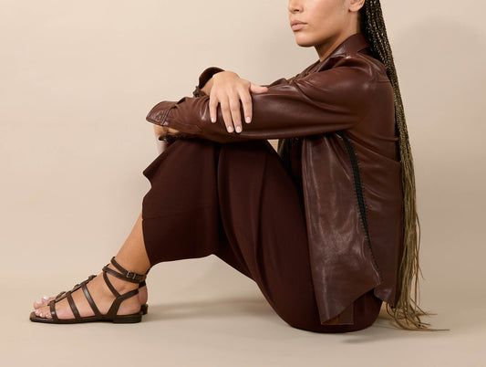 Spartiates à fines brides en cuir café