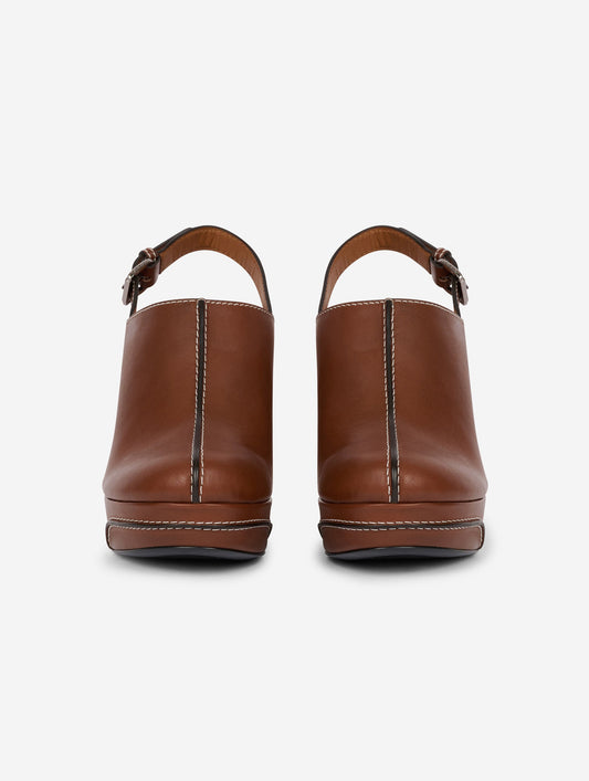 Sabots compensées en cuir chocolat