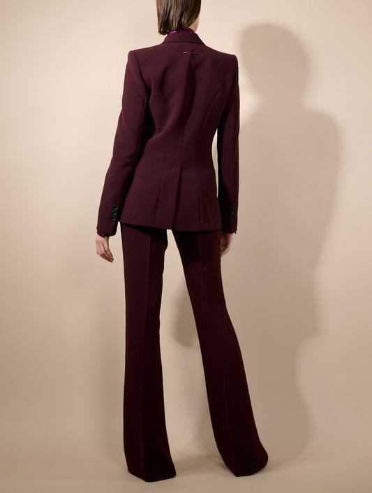Veste cintrée à manches zippées en crepe bordeaux