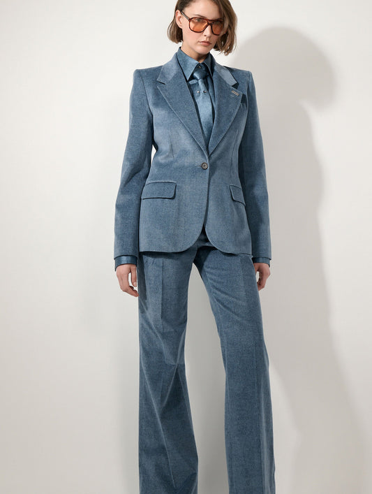 Veste cintrée en velours bleu stoné