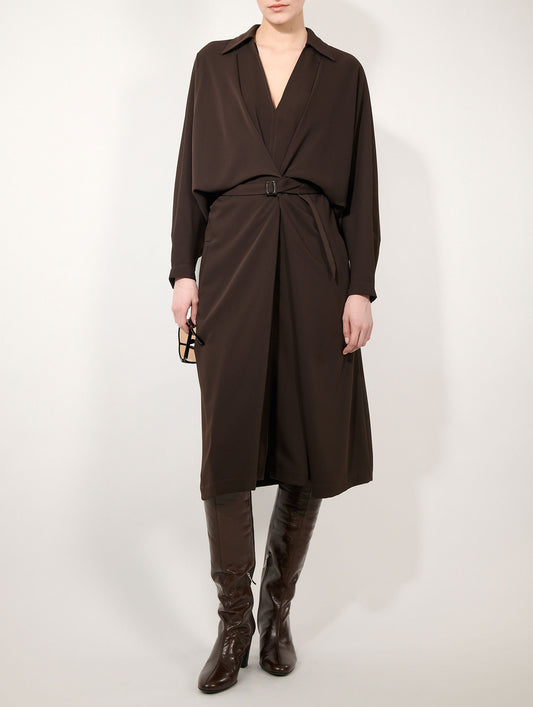 Robe ceinturée en crepe fluide moka