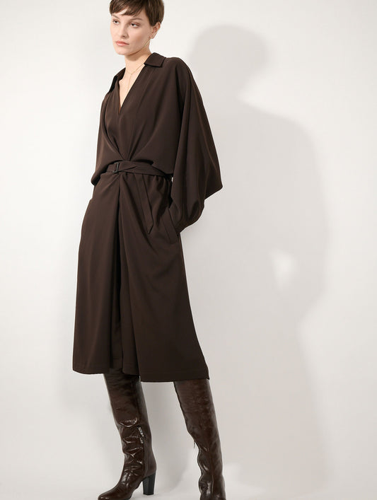 Robe ceinturée en crepe fluide moka