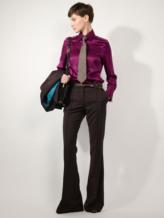 Pantalon bootleg en gabardine de laine lie de vin