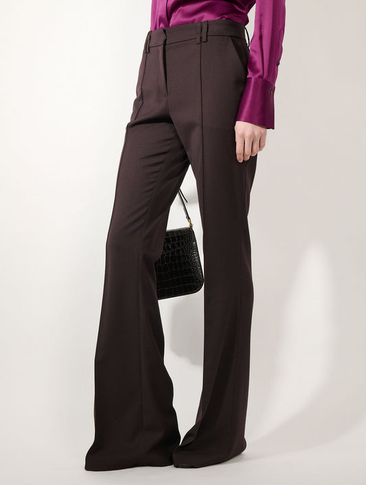 Pantalon bootleg en gabardine de laine lie de vin