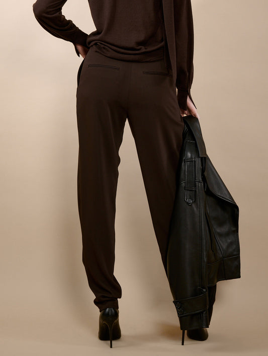 Pantalon à plis en crepe fluide moka