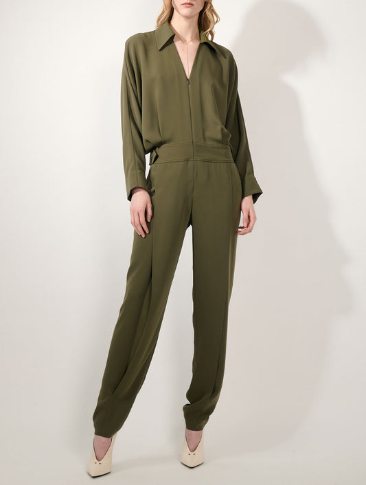 Combinaison pantalon en crepe fluide vert mousse