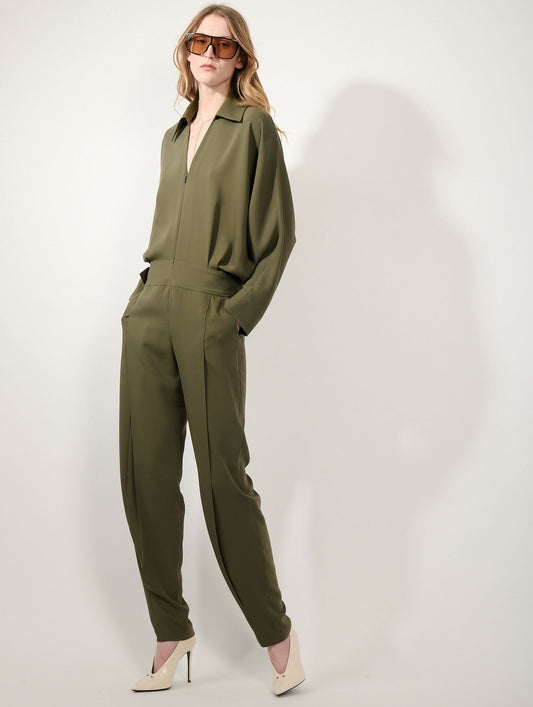 Combinaison pantalon en crepe fluide vert mousse
