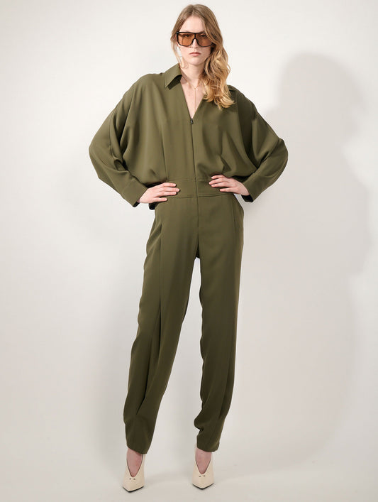 Combinaison pantalon en crepe fluide vert mousse