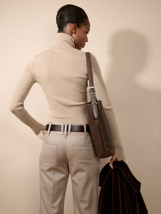 Pull à col roulé en maille mérinos sable