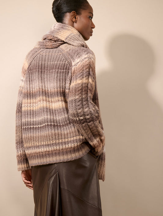 Pull col V torsadé en maille dégradée