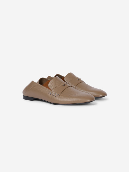 Mocassins à dos ouvert en cuir taupe