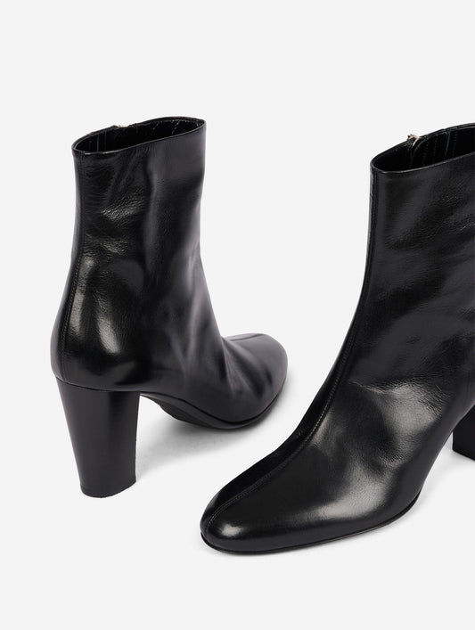 Boots en cuir noir
