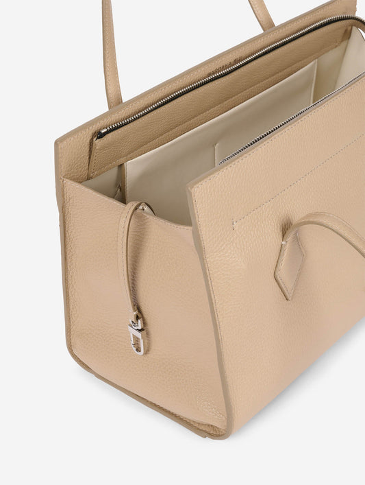 "To B." bag in beige leather