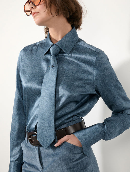 Cravate en satin de soie bleu stoné