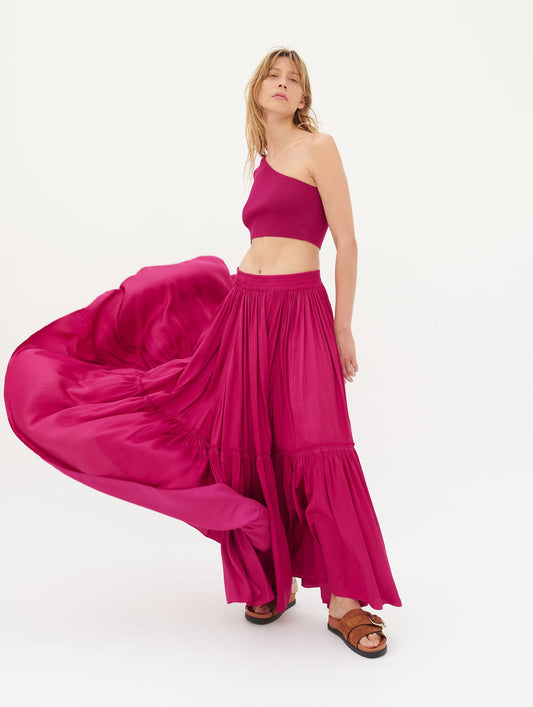 Long pleated skirt in pink Angel Skin 