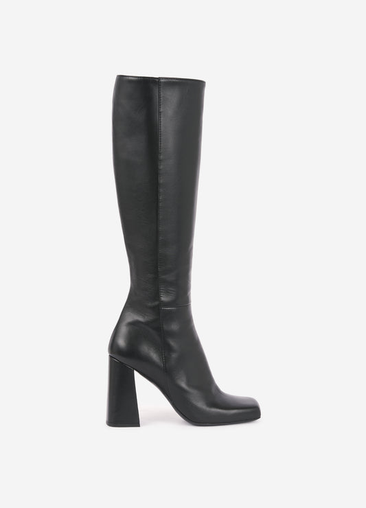 Black nappa leather boots